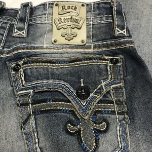 Men’s Rock Revival Jeans “Pevey”